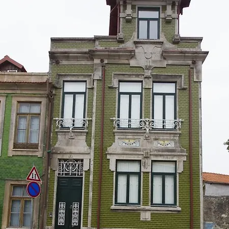 Guest house Home17 Porto